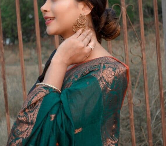 Delightful-Teal-Green-Cotton-Banarasi-Design-Handwoven-Saree-570x760